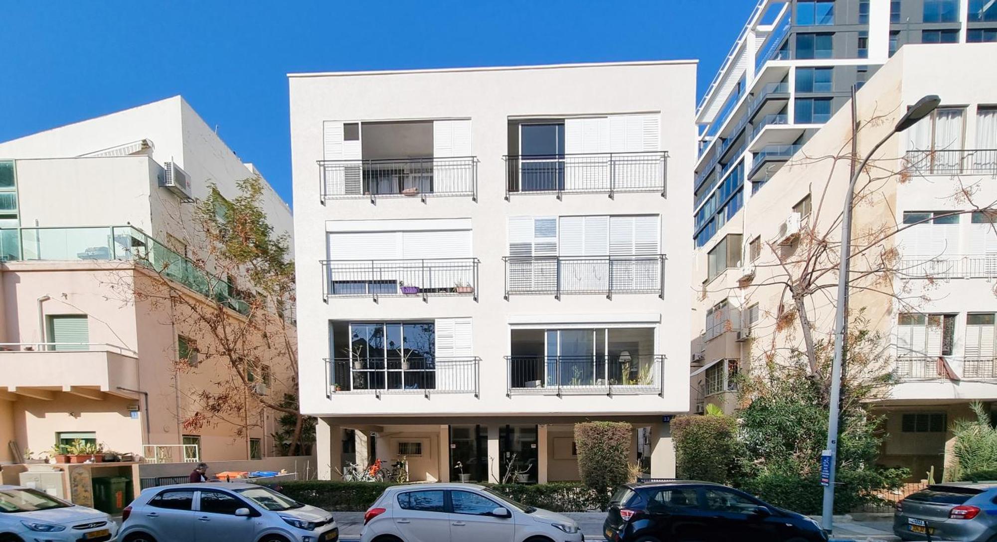 Bnb Israel Apartments - Harav Kook Lilas Tel Aviv Exterior photo